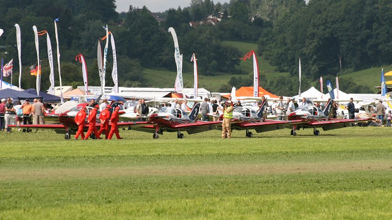 078.JPG - Die Pioneer-Staffel bei ihrer Vorbereitung.